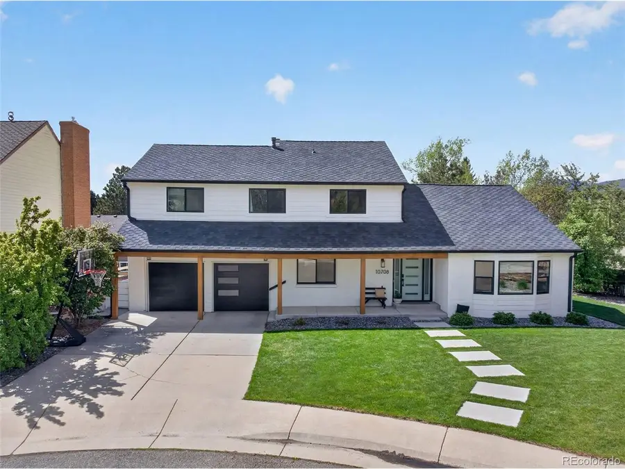 10708 W Chautauga Mtn, Littleton, CO 80127 - #2