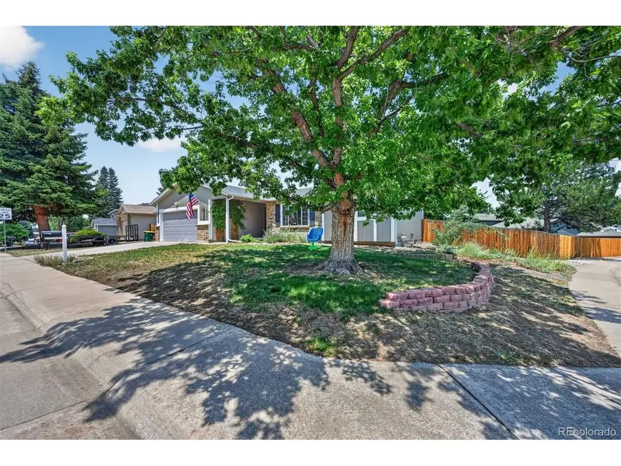 4052 S Argonne Way, Aurora, CO 80013 - #2