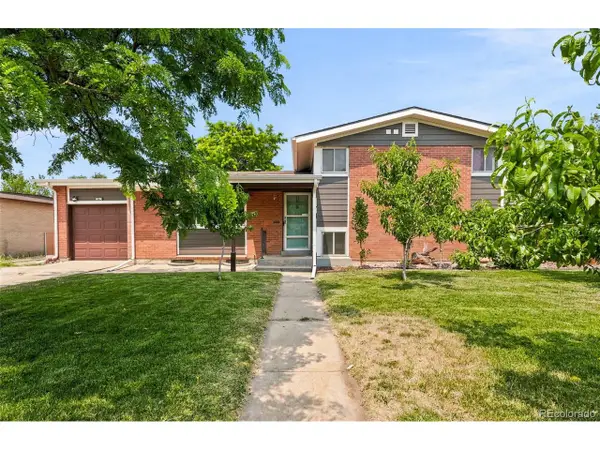 3233 Troy St, Aurora, CO 80011