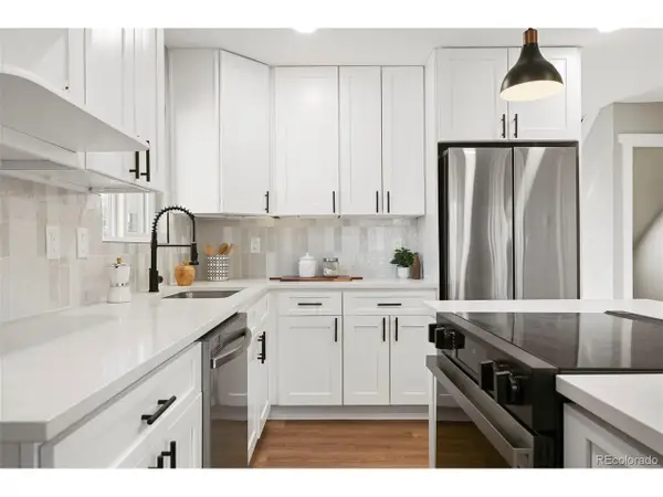 2890 S Sherman St, Englewood, CO 80113