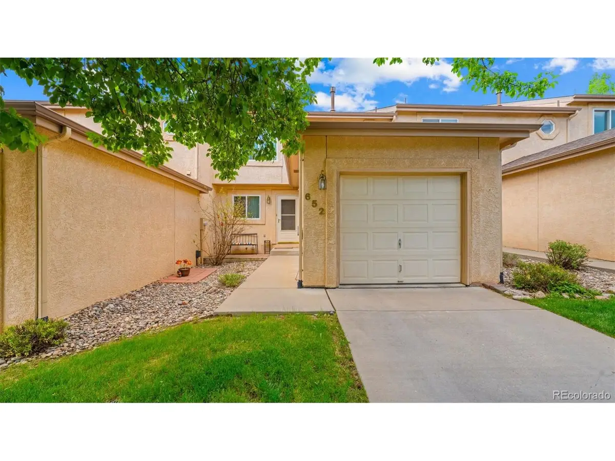 652 Echo Ln, Colorado Springs, CO 80904 - #1