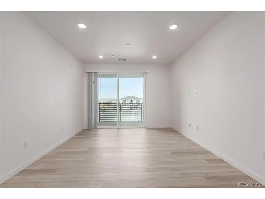 6153 N Ceylon St #3-303, Denver, CO 80249 - Image #3