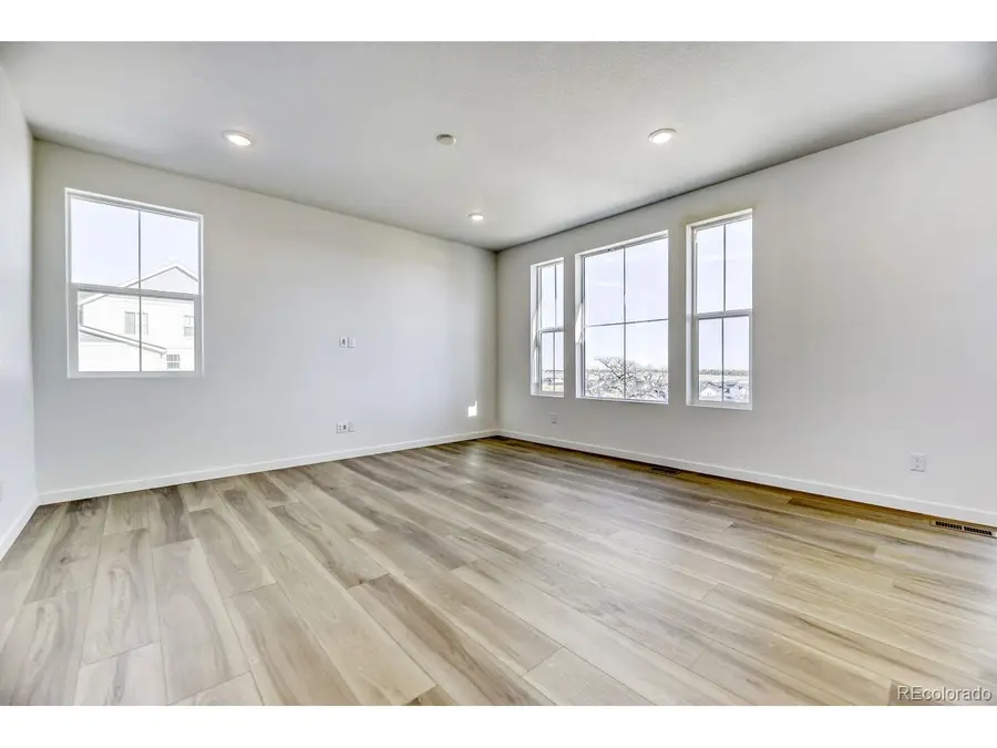 39788 Bradley St, Elizabeth, CO 80107 - #3