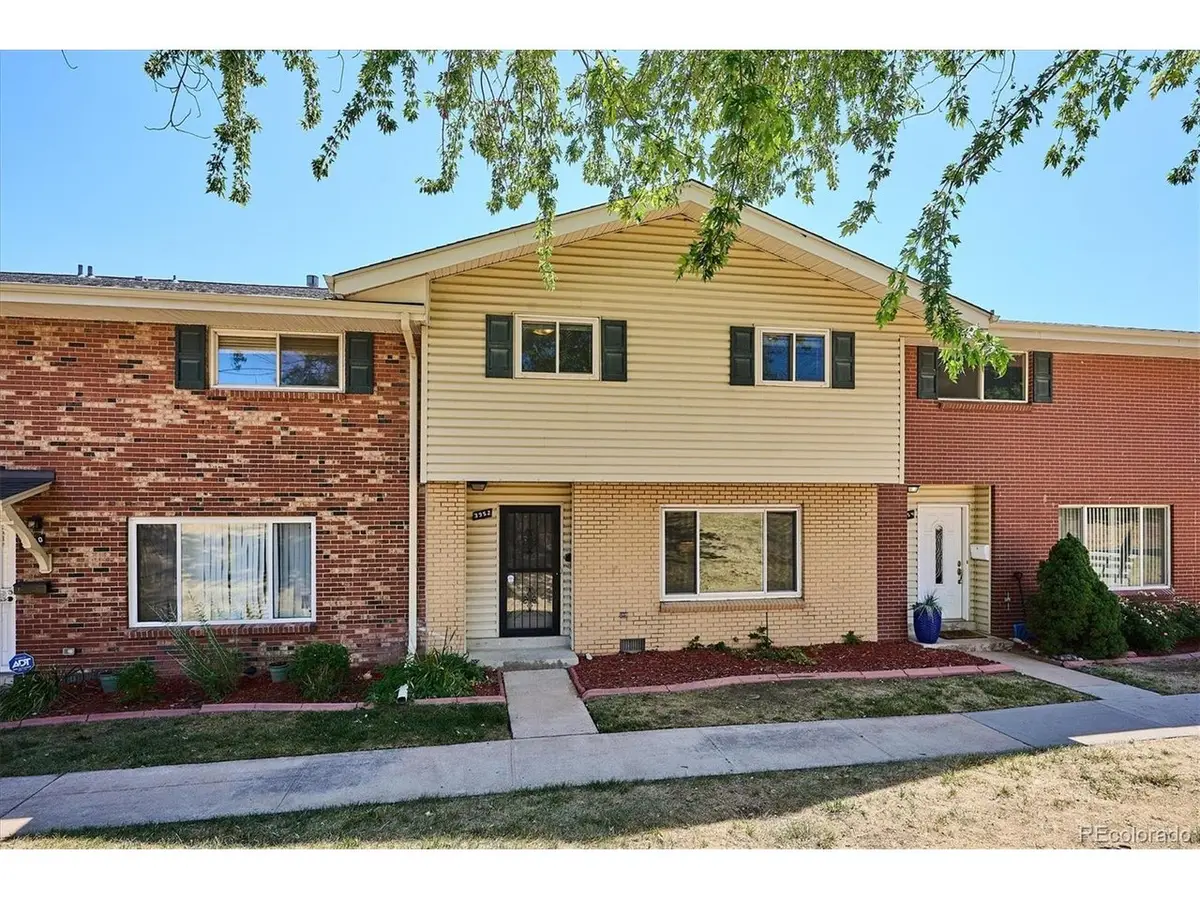 3952 S Yosemite St, Denver, CO 80237 - #1