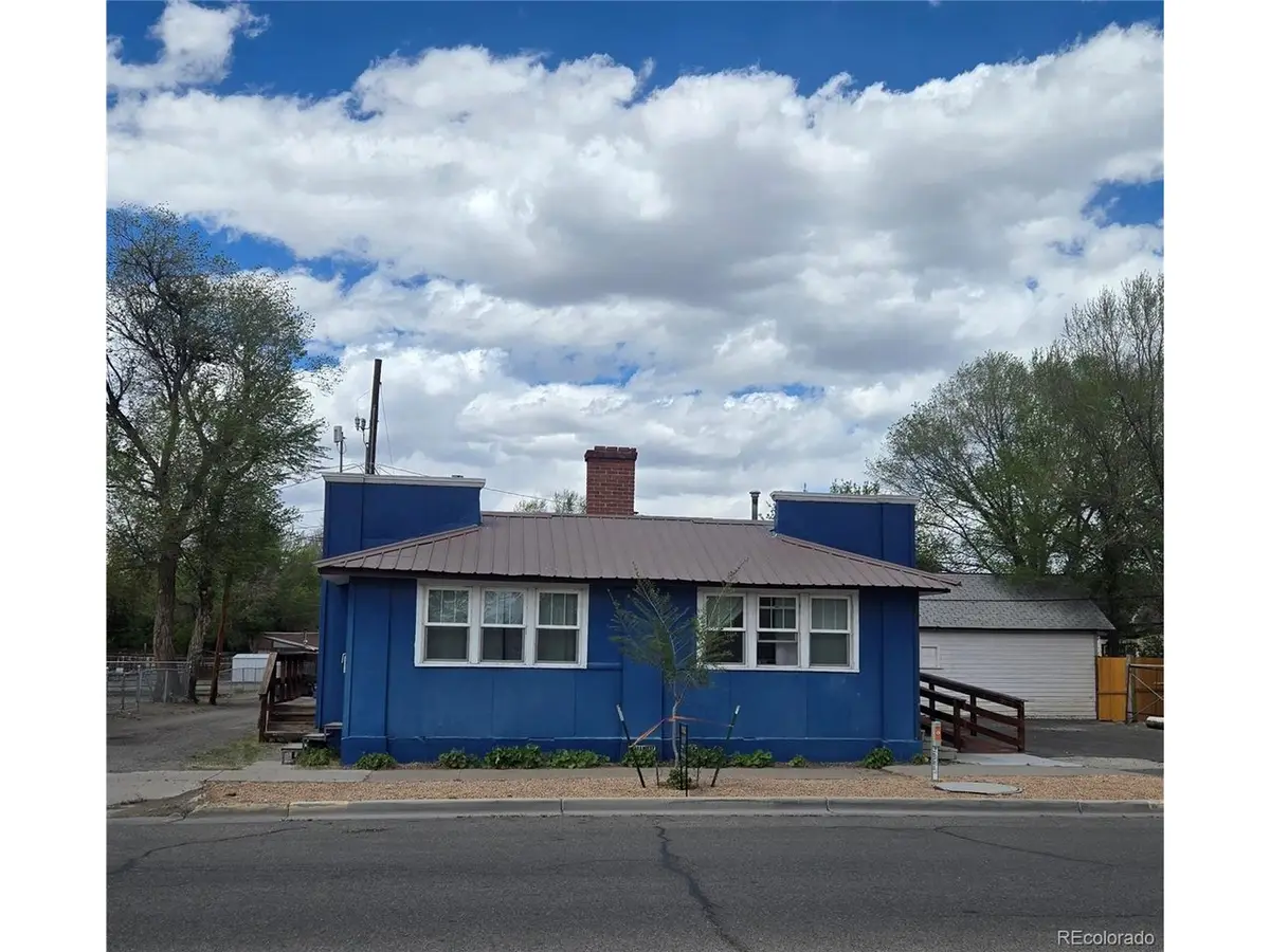 811 4th St, Alamosa, CO 81101 - #1