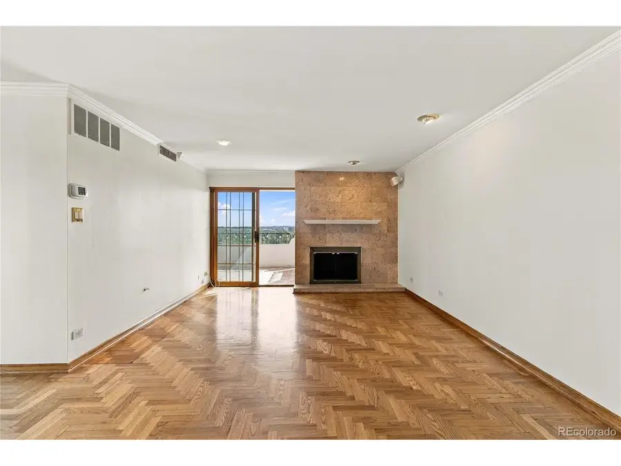 130 N Pearl St #1701, Denver, CO 80203 - #3