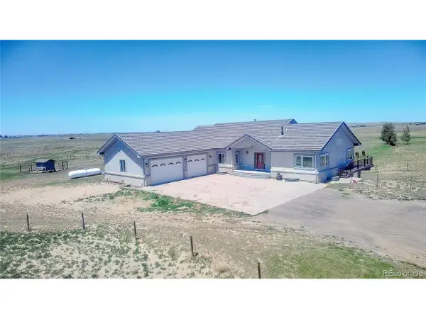 58989 E Chenango Pl, Strasburg, CO 80136