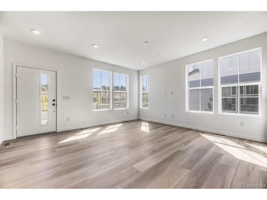 7659 S Mobile Way, Centennial, CO 80016 - #2