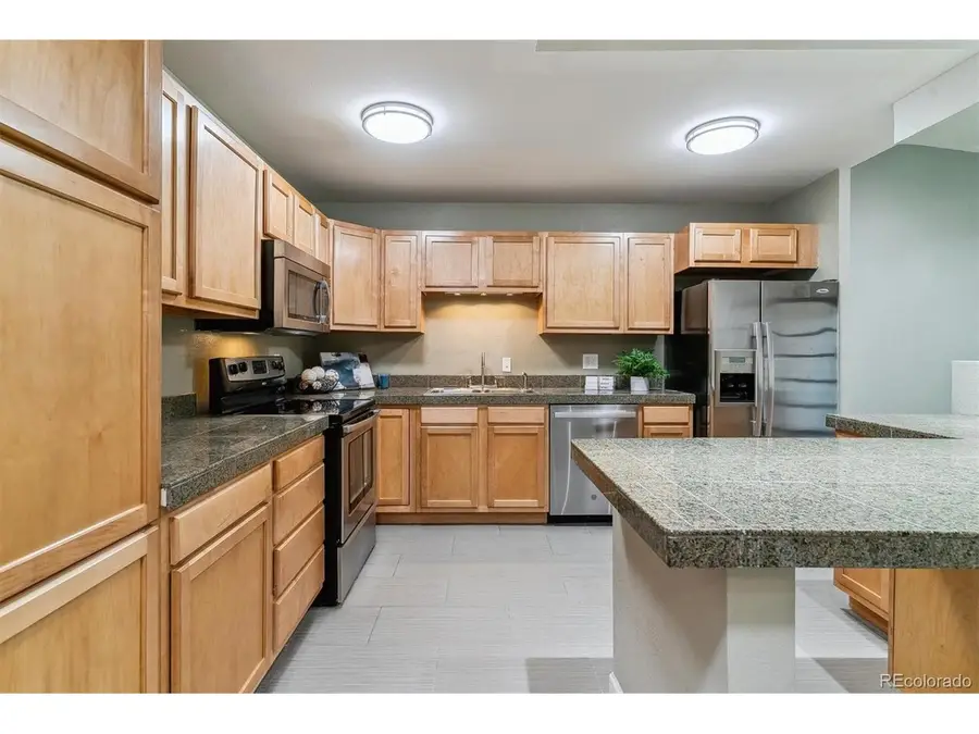610 S Clinton St #3D, Denver, CO 80247 - Image #3