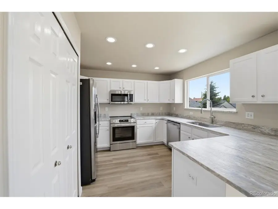 4922 Dunecrest Dr, Colorado Springs, CO 80922 - #2