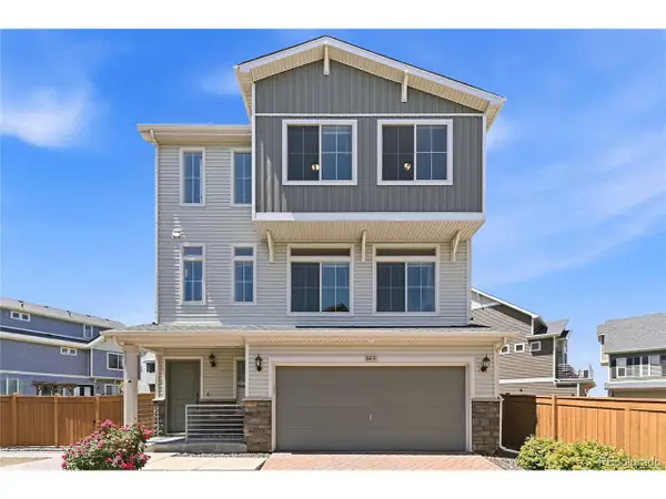10231 Yampa Ct, Commerce City, CO 80022