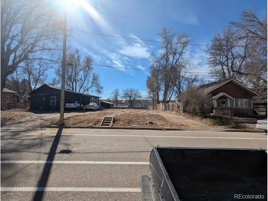 216 SE 3rd St, Loveland, CO 80537 - #3