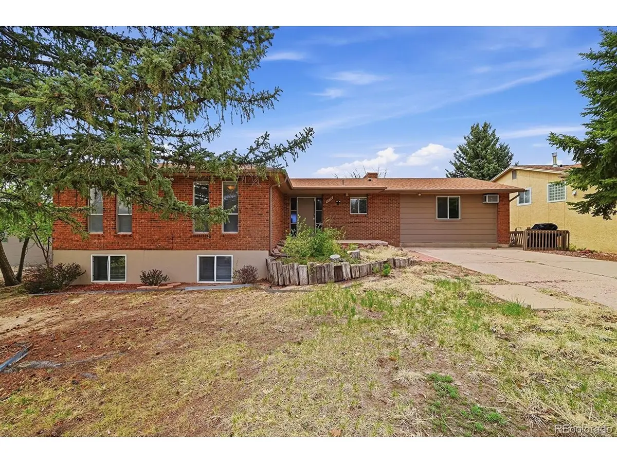 1550 Hiawatha Dr, Colorado Springs, CO 80915 - #1