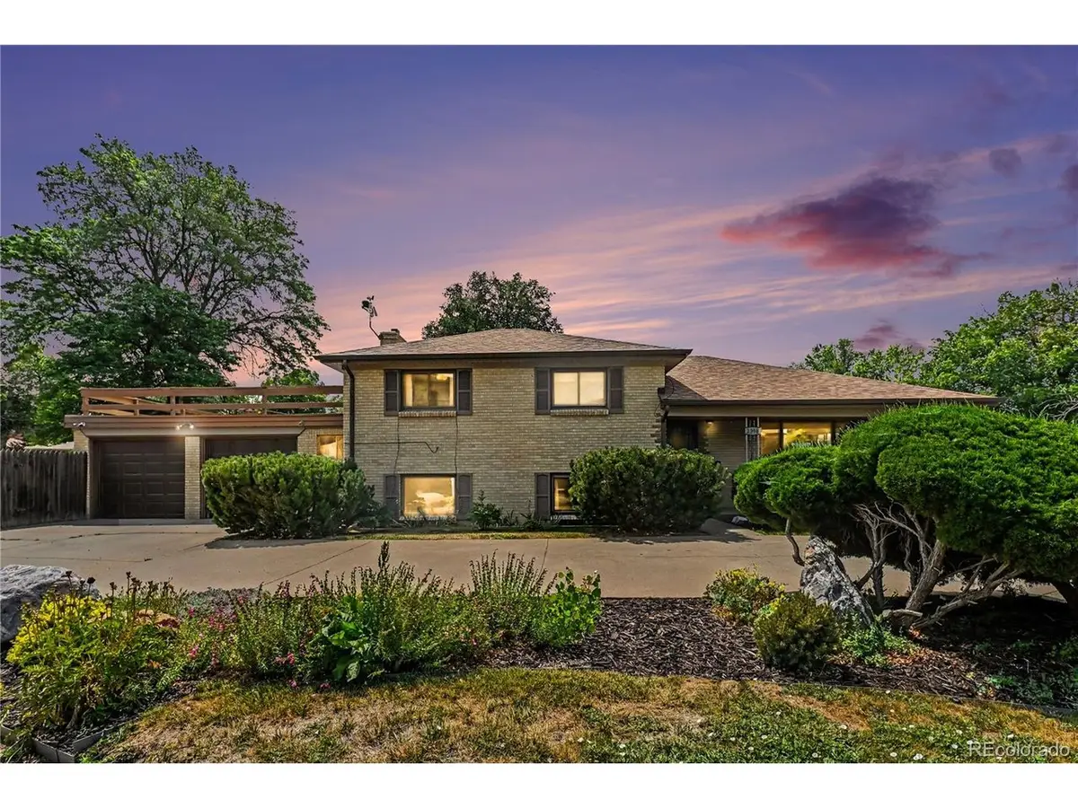 2398 Oakland St, Aurora, CO 80010 - #1