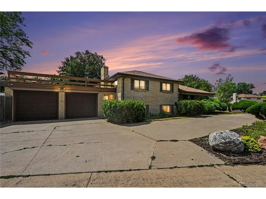 2398 Oakland St, Aurora, CO 80010 - #2
