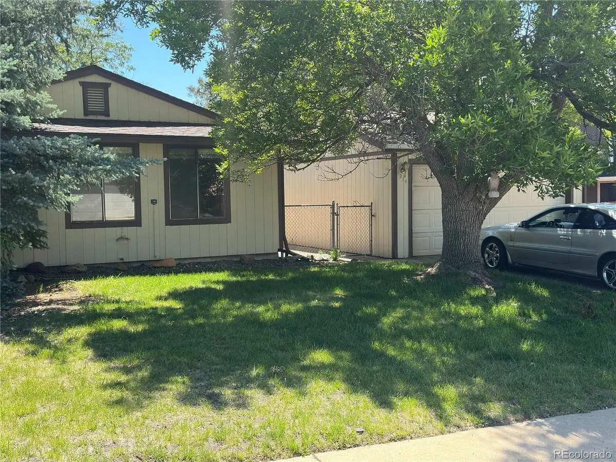 1224 Snowbank Ct, Longmont, CO 80504 - #1