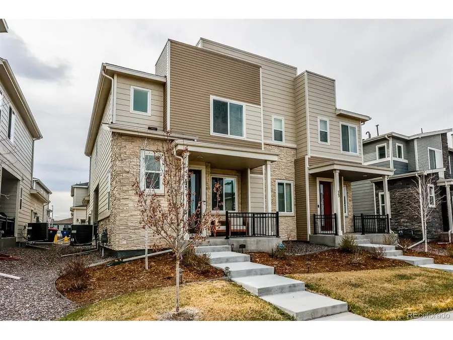 75 S Uriah St, Aurora, CO 80018 - #2
