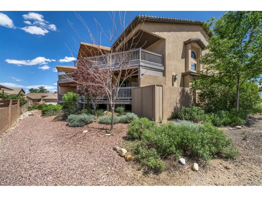 105 Aberdeen Bluff, Pueblo, CO 81004 - #2