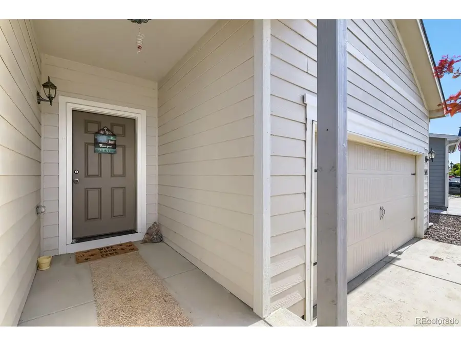 524 Evans Ave, Keenesburg, CO 80643 - #3