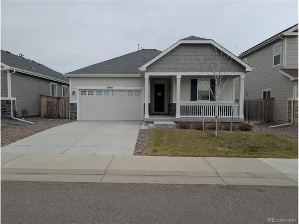 27646 E 10th Dr, Aurora, CO 80018