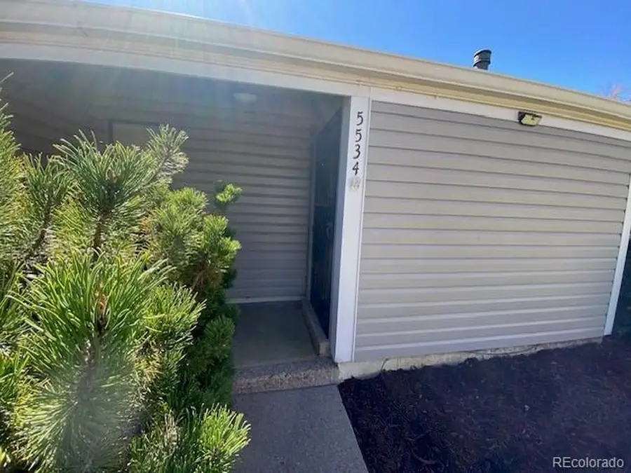 5534 S Greenwood St, Littleton, CO 80120 - #3