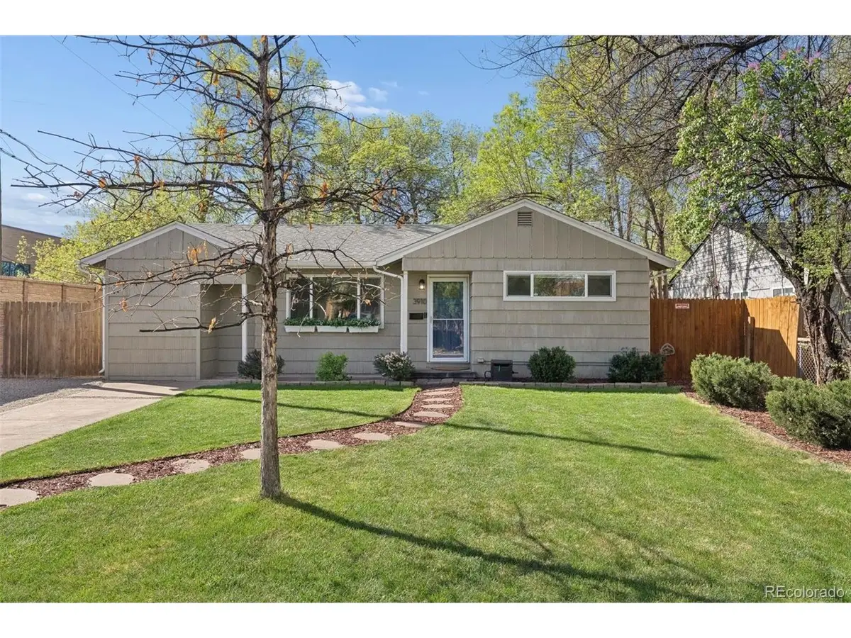 3910 E Jerome Ave, Denver, CO 80210 - #1