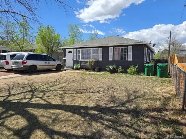 775 Geneva St, Aurora, CO 80010