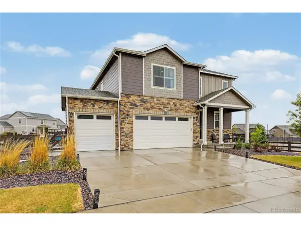 15704 Roslyn St, Thornton, CO 80602