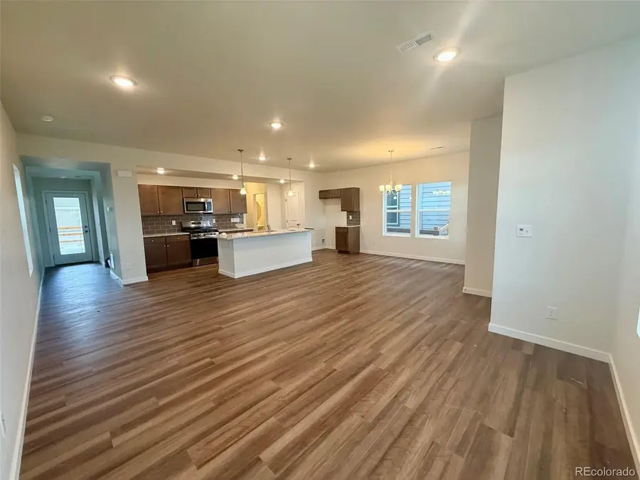804 N Bently St, Watkins, CO 80137 - #2