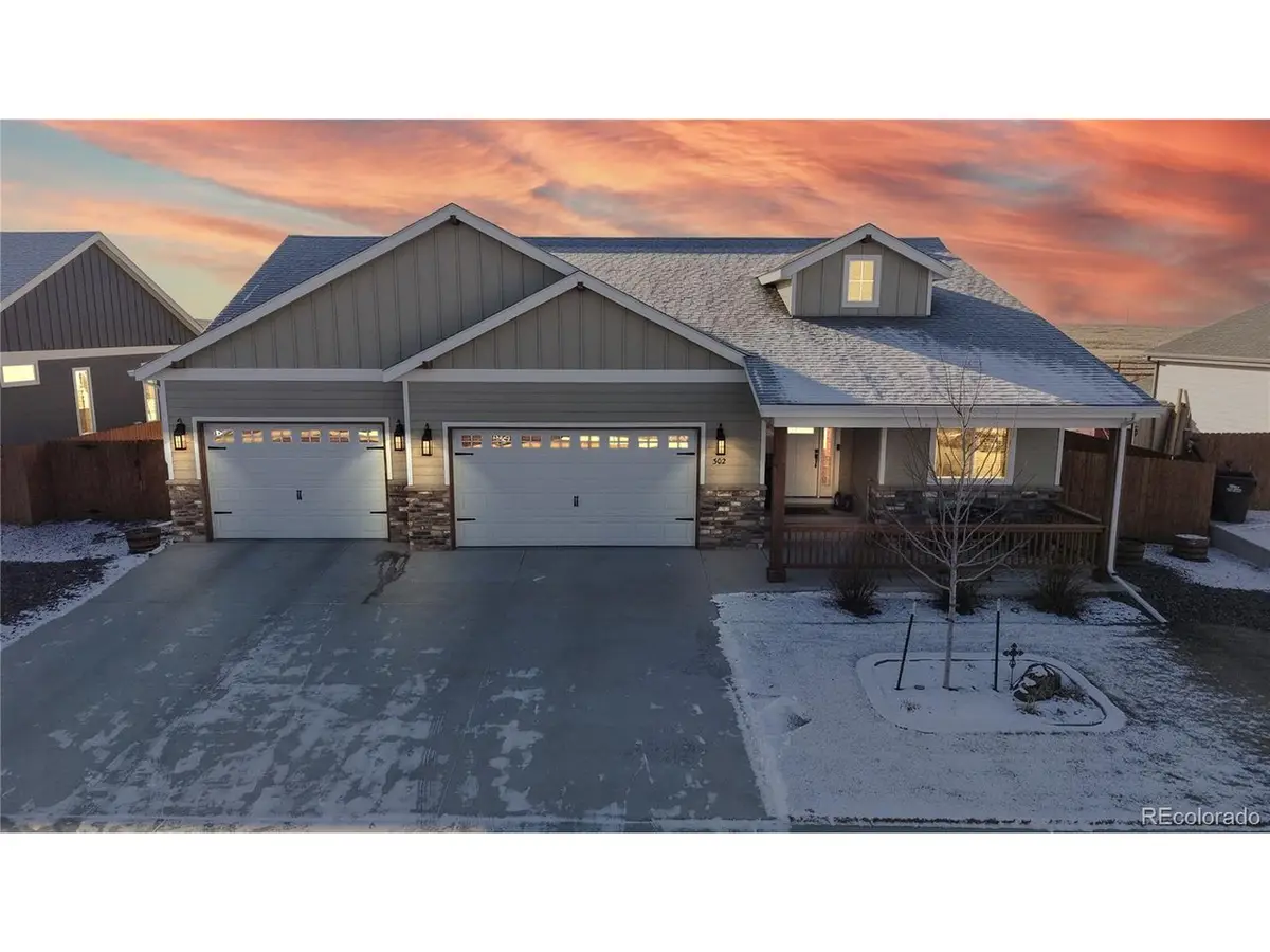 302 Wildcat Pkwy, Wiggins, CO 80654 - Image #1