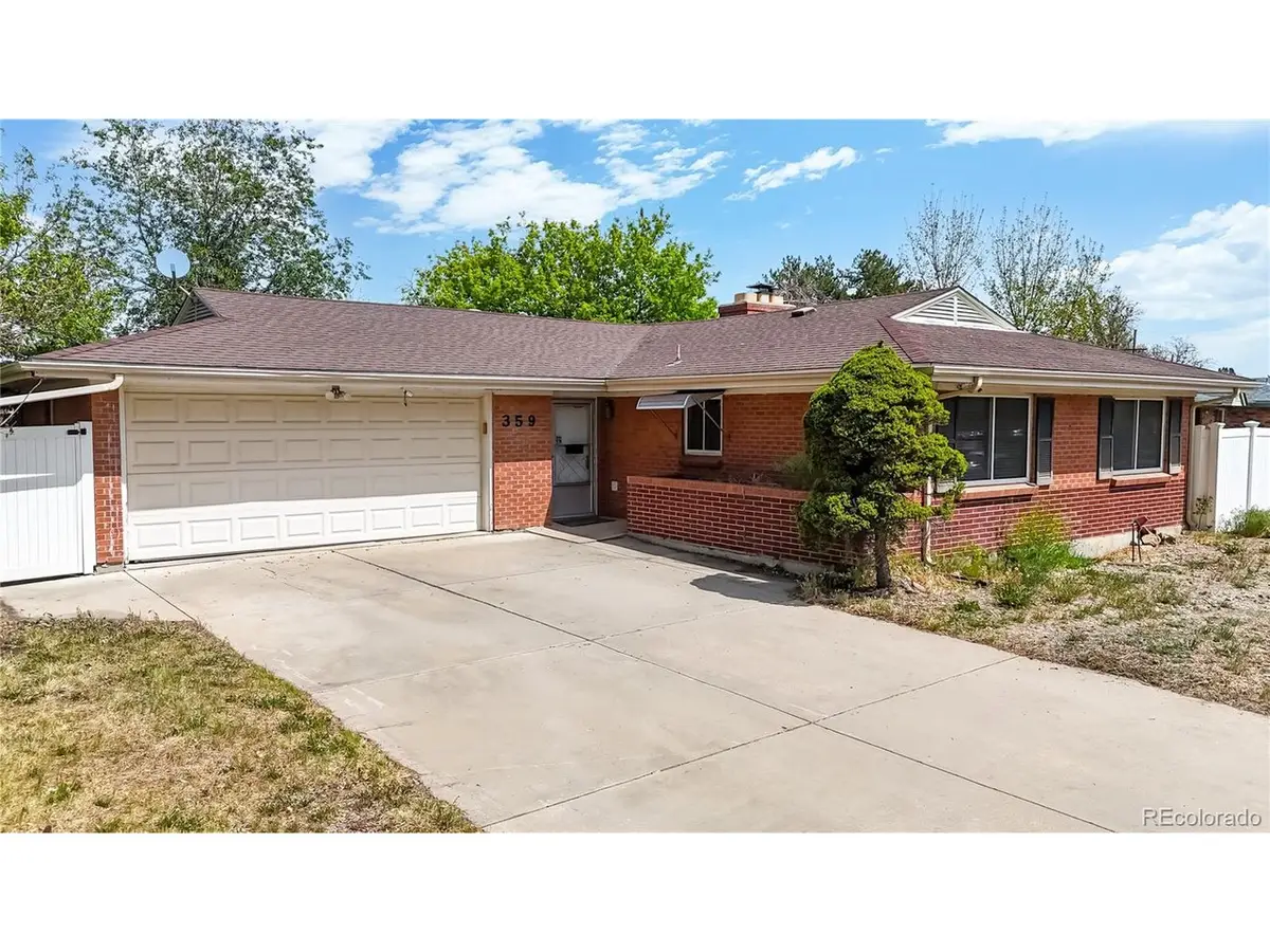 359 Quentin St, Aurora, CO 80011 - #1