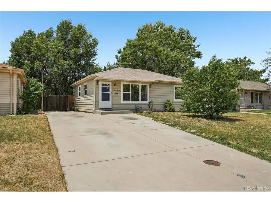 3621 Pontiac St, Denver, CO 80207 - #3