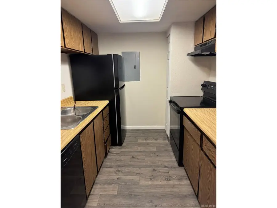1850 S Pitkin Cir #B, Aurora, CO 80017 - #3