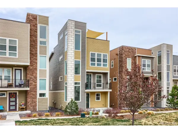 2608 Palau Way, Castle Rock, CO 80109