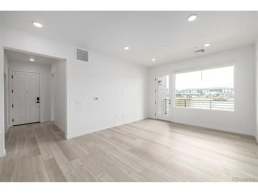 6153 N Ceylon St #3-202, Aurora, CO 80019 - #3