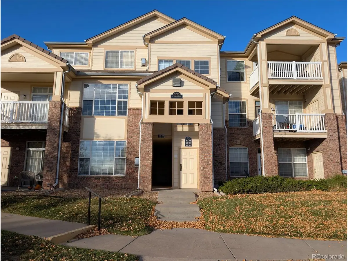 5703 N Gibralter Way #6-206, Aurora, CO 80019 - Image #1