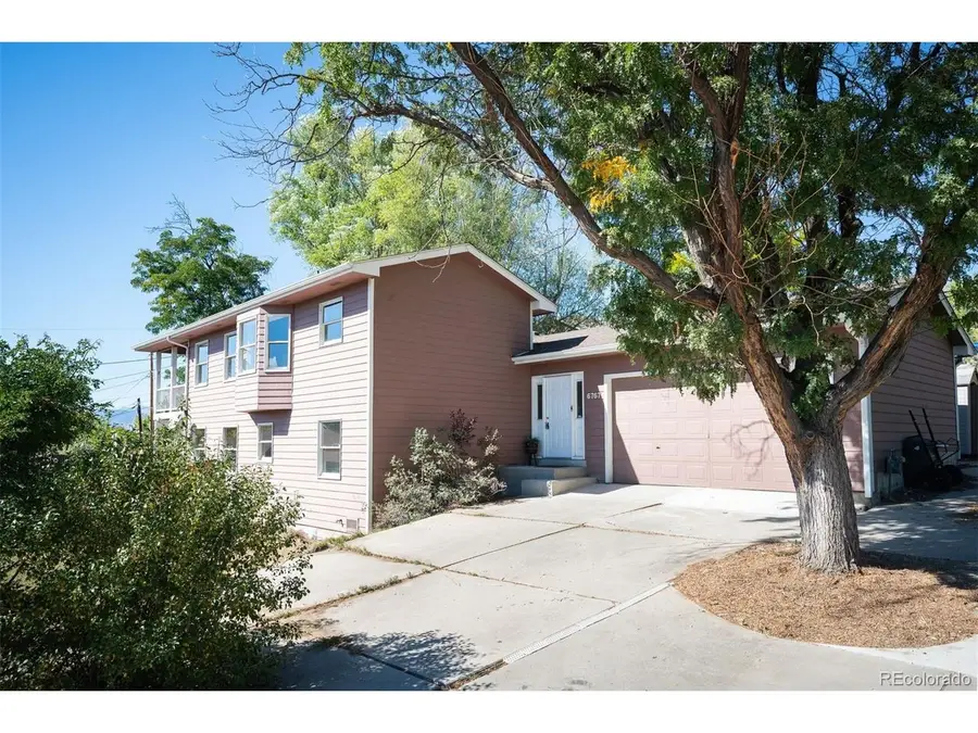 6767 Iris St, Arvada, CO 80004 - #3