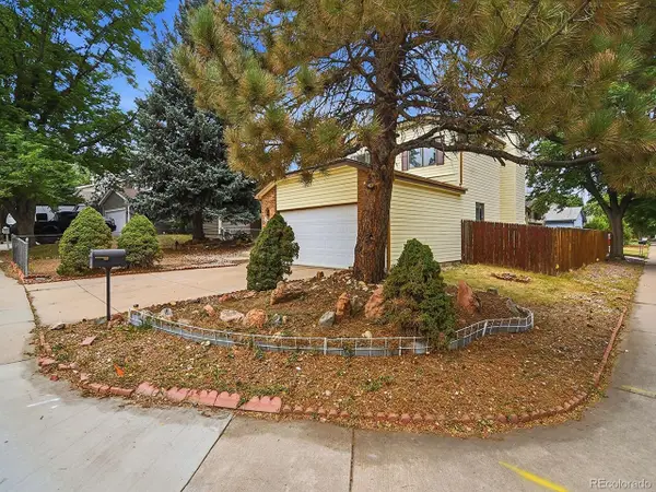 14989 E Pacific Pl, Aurora, CO 80014