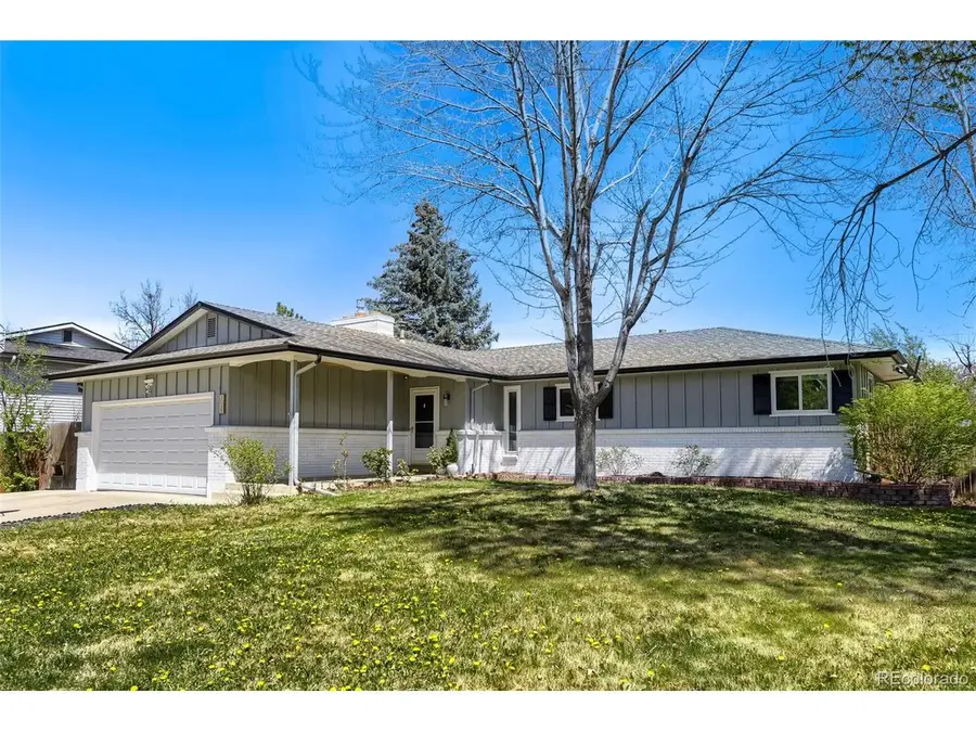 3038 S Akron Ct, Denver, CO 80231 - #3