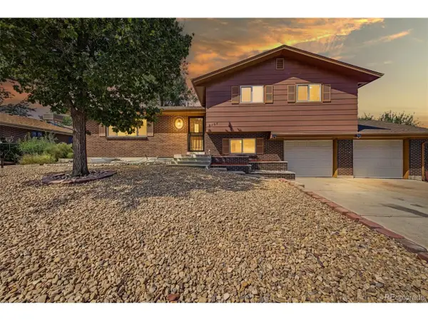 2137 S Yarrow St, Lakewood, CO 80227