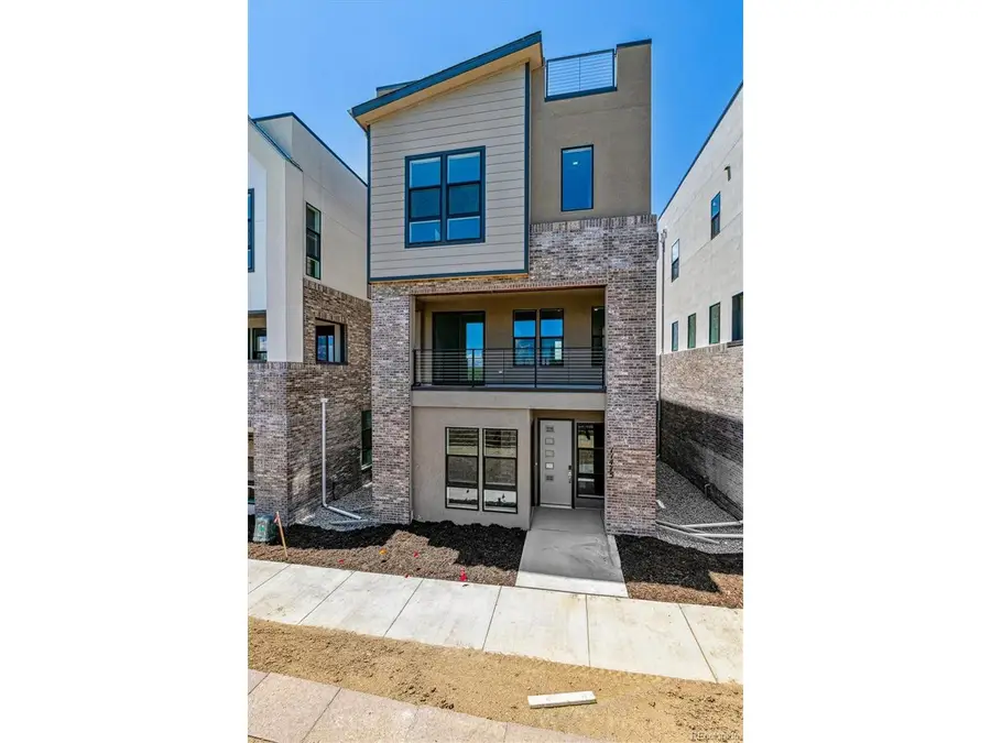 11475 E Briarwood Cir, Centennial, CO 80112 - #2