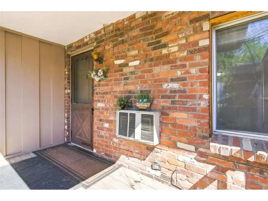 1525 S Holly St #208, Denver, CO 80222 - #2