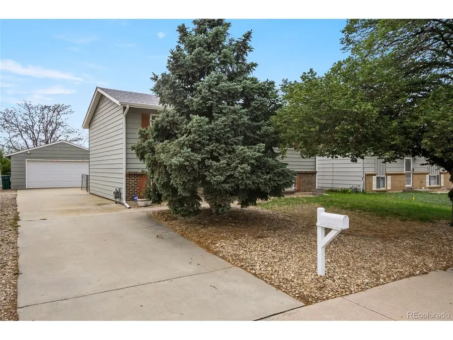 1115 Ouray St, Aurora, CO 80011 - #3