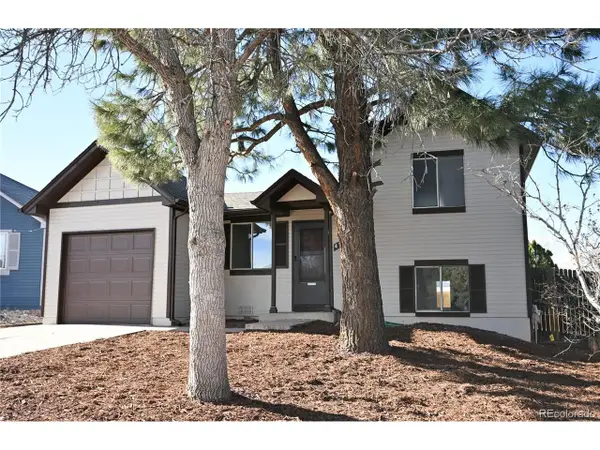 4933 S Rifle Ct, Aurora, CO 80015