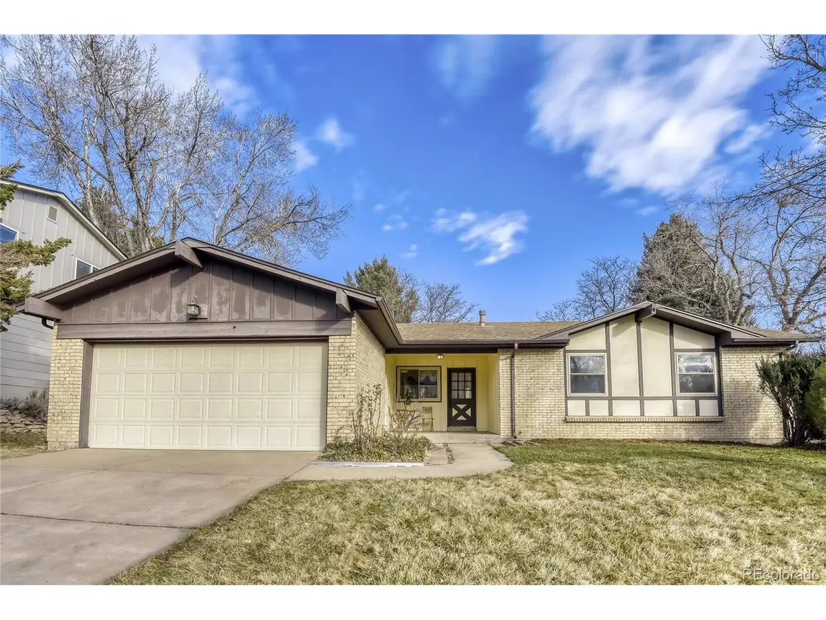 2448 S Holland Ct, Lakewood, CO 80227 - Image #1