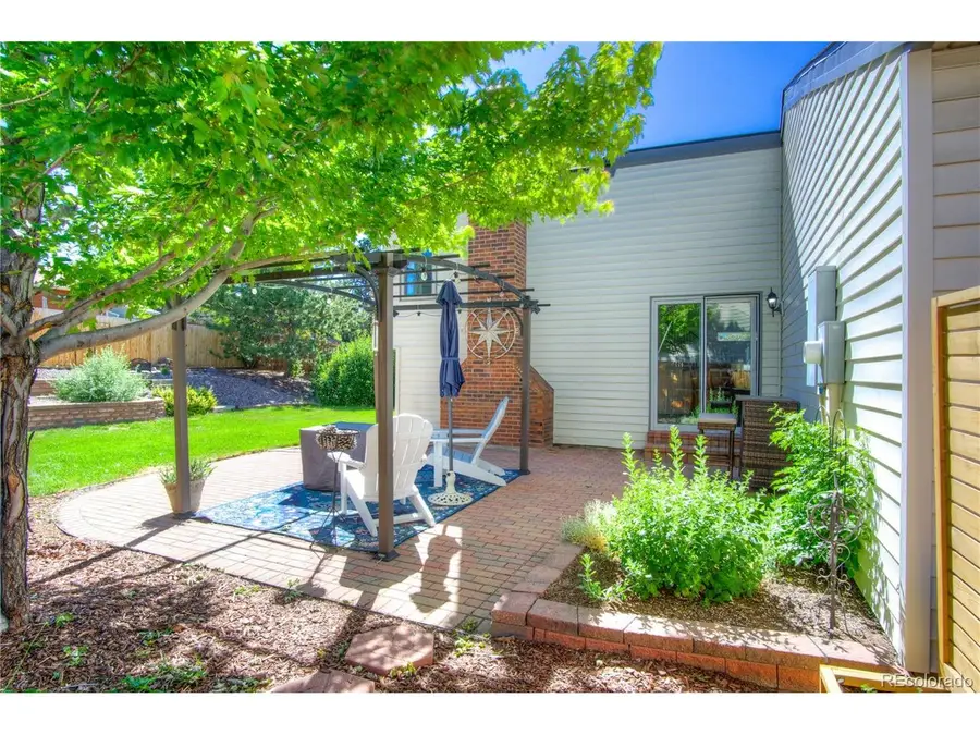 8707 W Glasgow Pl, Littleton, CO 80128 - #3