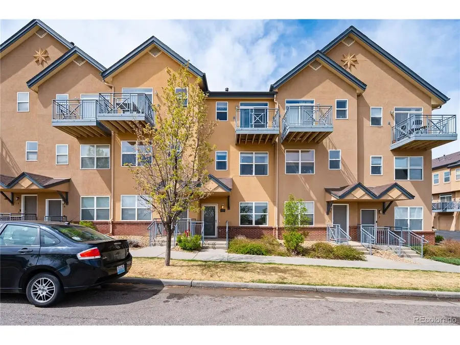 621 S Fairplay St #D, Aurora, CO 80012 - #2