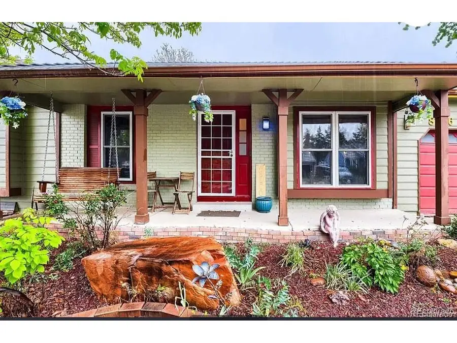8266 S Logan Ct, Littleton, CO 80122 - #2