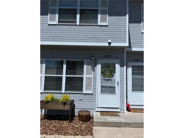 2085 Oakcrest Cir, Castle Rock, CO 80104