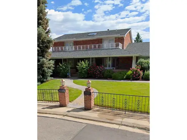 3040 Oak St, Lakewood, CO 80215